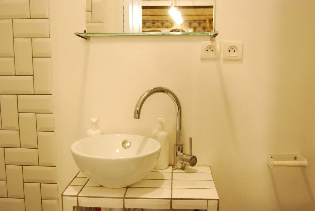 פריז Nice 20M² District Of Batignolles מראה חיצוני תמונה